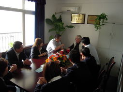 武漢新東物業(yè)管理 一站式專(zhuān)業(yè)服務(wù)，構(gòu)建和諧美好社區(qū)